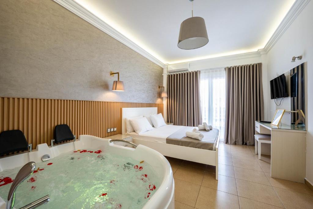Deluxe Jacuzzi Room Sea View